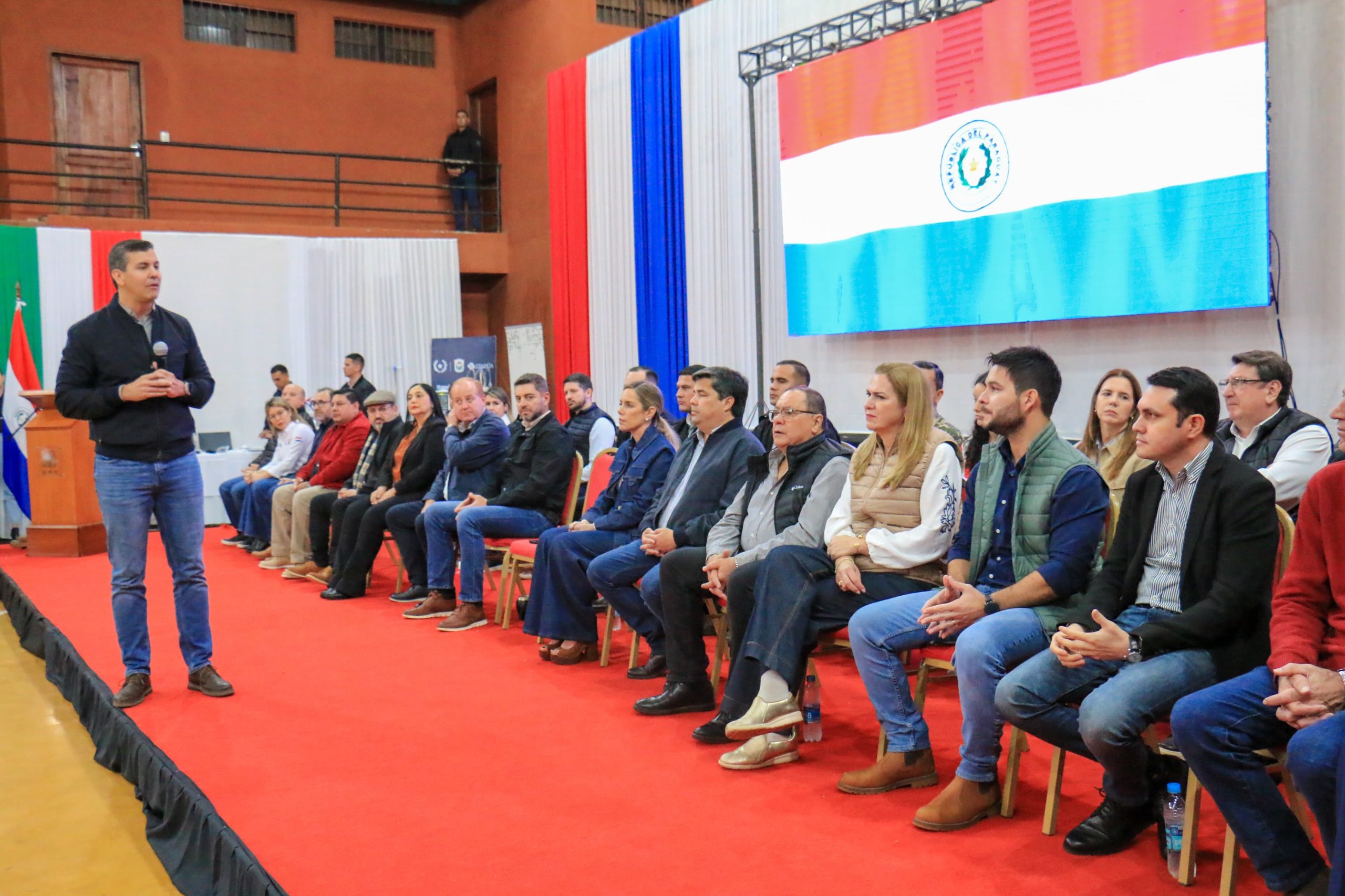 El #GobiernoDelParaguay impulsa nueva inversión en niñez en Itapúa