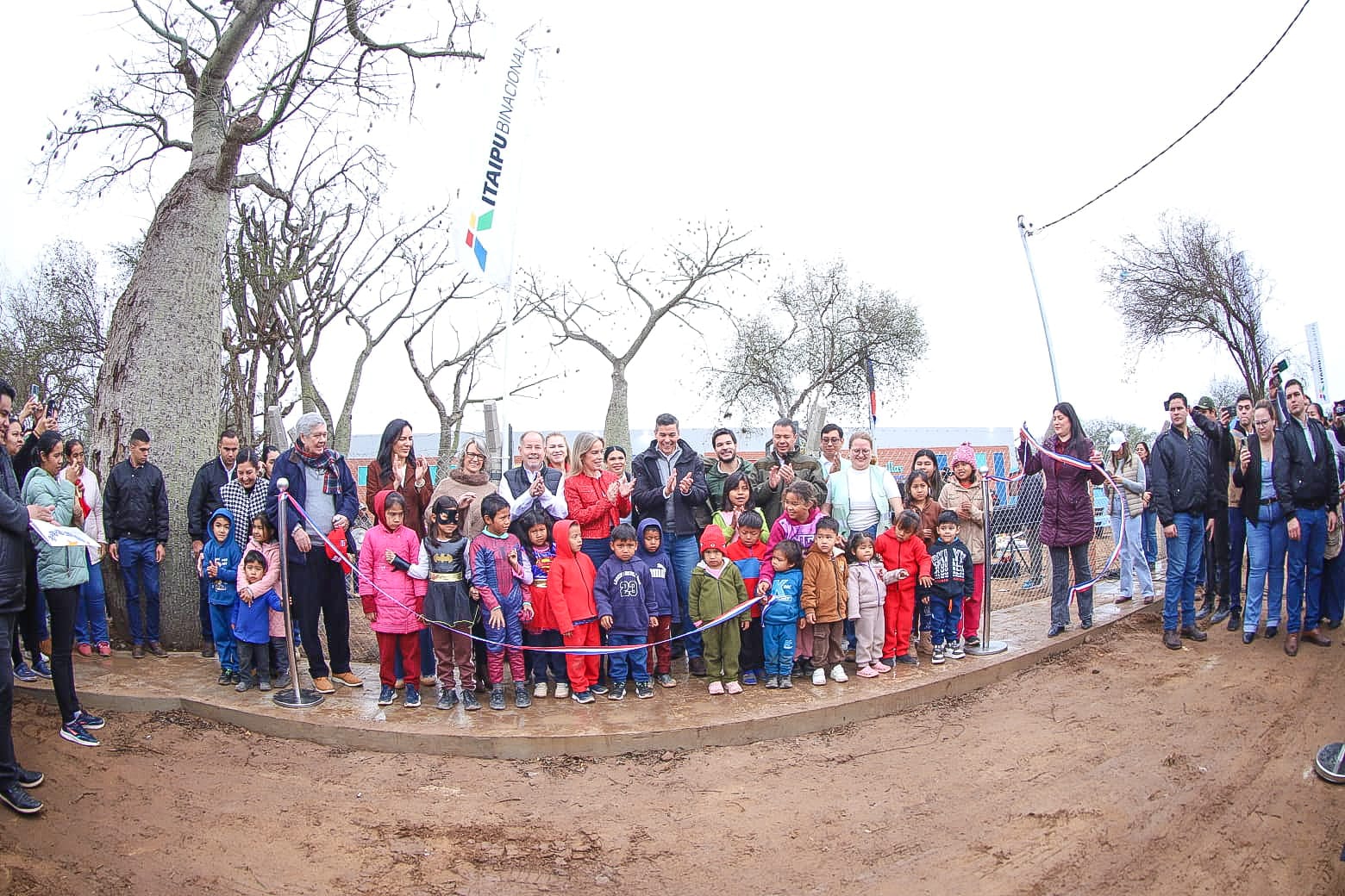 El Gobierno del Paraguay inauguró el Centro de Atención Integral a la Primera Infancia en Mcal. Estigarribia, Chaco